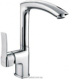 Смеситель для кухни однорычажный Ferro коллекция Veneto хром BVN4VL