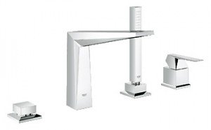 Смеситель однорычажныйна борт ванны с душем Grohe коллекция Allure Brilliant хром 19787000