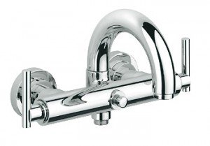 Змішувач двохвентильний для ванни з коротким виливом Grohe колекція Atrio хром 25011000