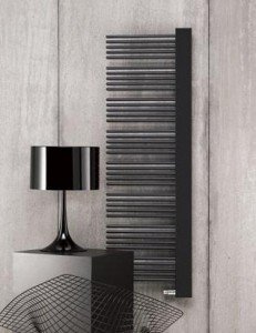 Водяний полотенцесушитель Zehnder колекція Yucca Plus драбинка 582х1828х110 емаль YPR-180-60 чорний