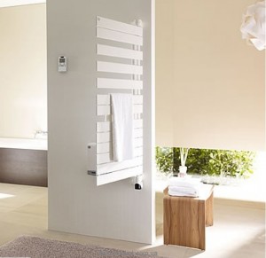 Електричний полотенцесушитель прихований (BOX) Zehnder Roda 550х968х83 Е-подібний поворотний білий ROEL-100-055 / IP