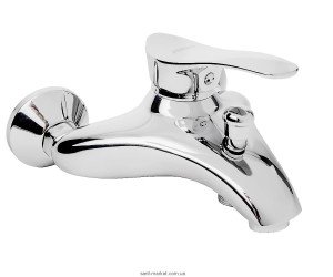 Змішувач одинважільний для ванни з коротким виливом Ferro колекція Padwa хром BTP1