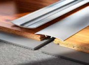 Алюминиевый порог Salag Stratus S11 1.82 м серебряный анoдированный S11311